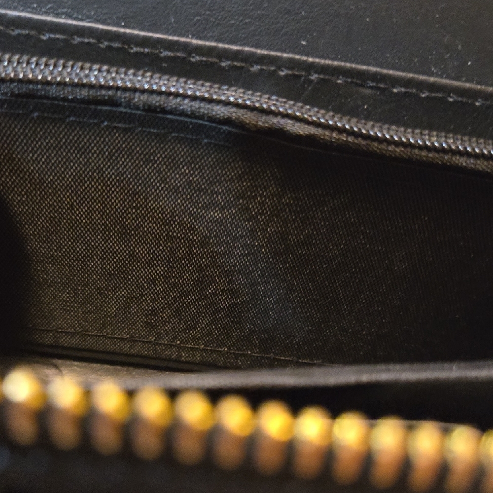 Paisley Patterned Zip Wallet - Picture 7 of 13